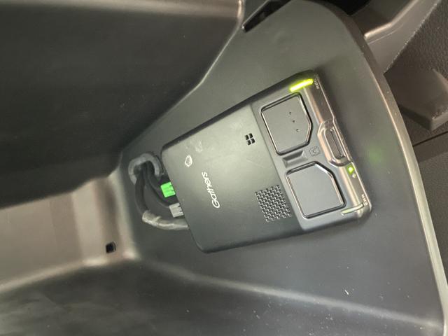 オデッセイハイブリッド e:HEVアブソルート・EX 純正10incナビTV 360カメラ レーダークルーズ 衝突軽減B レーンアシスト ブラインドSM パワーバックドア LEDライト ハーフレザー パワーシート/ヒーター クリアランスソナー ドラレコ(38枚目)