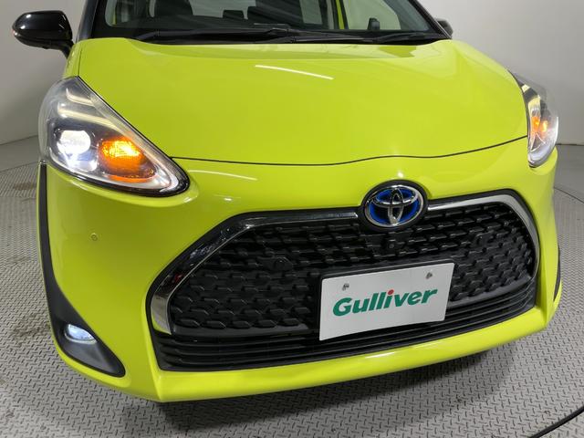 シエンタ ハイブリッドG クエロ 純正9incナビTV 360カメラ ハーフレザー シートヒーター ステアリングヒーター クルーズコントロール 衝突軽減B レーンアシスト オートハイビーム 両側パワースライドドア ドラレコ ETC(17枚目)