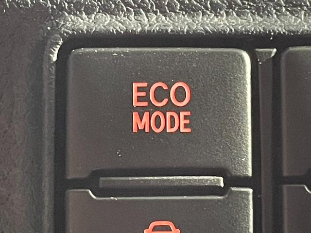 シエンタ ハイブリッドG クエロ 純正9incナビTV 360カメラ ハーフレザー シートヒーター ステアリングヒーター クルーズコントロール 衝突軽減B レーンアシスト オートハイビーム 両側パワースライドドア ドラレコ ETC(27枚目)