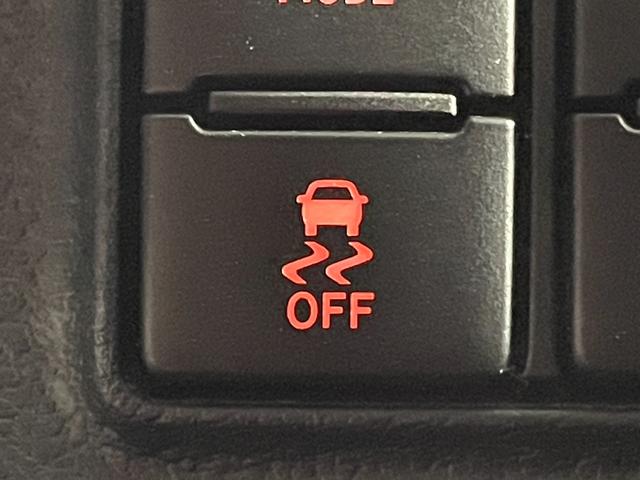 シエンタ ハイブリッドG クエロ 純正9incナビTV 360カメラ ハーフレザー シートヒーター ステアリングヒーター クルーズコントロール 衝突軽減B レーンアシスト オートハイビーム 両側パワースライドドア ドラレコ ETC(45枚目)