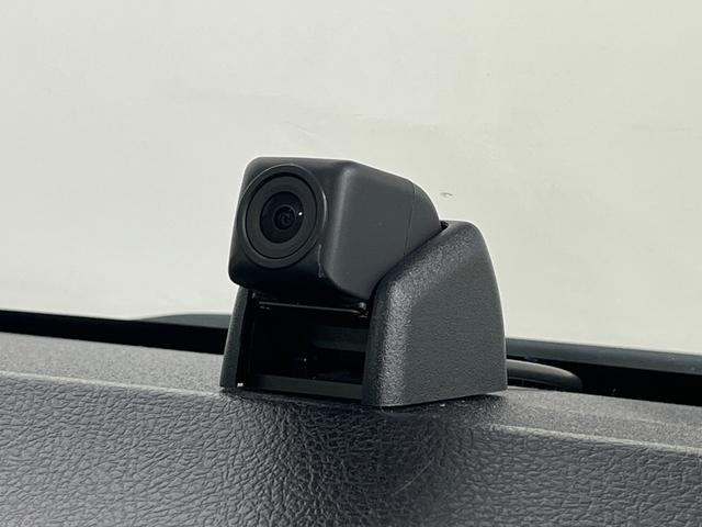 シエンタ ハイブリッドG クエロ 純正9incナビTV 360カメラ ハーフレザー シートヒーター ステアリングヒーター クルーズコントロール 衝突軽減B レーンアシスト オートハイビーム 両側パワースライドドア ドラレコ ETC(52枚目)