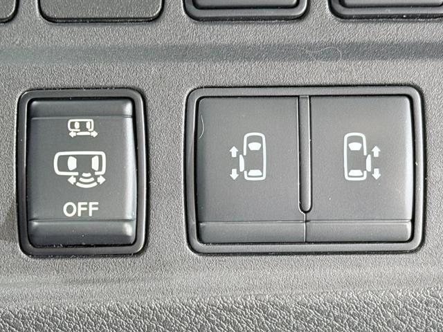 セレナ e-パワー ハイウェイスターV ProPILOT 純正9incナビTV 360カメラ デジタルインナーミラー シートヒーター ステアリングヒーター レーダークルコン 衝突軽減B レーンアシスト 両側パワースライドドア パークアシスト(8枚目)