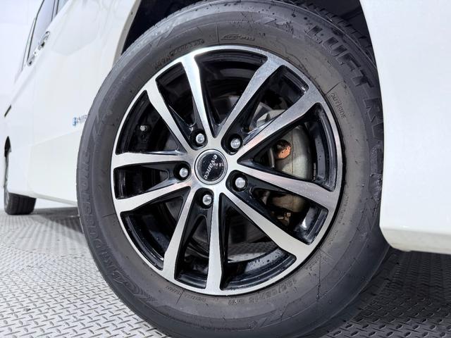 セレナ e-パワー ハイウェイスターV ProPILOT 純正9incナビTV 360カメラ デジタルインナーミラー シートヒーター ステアリングヒーター レーダークルコン 衝突軽減B レーンアシスト 両側パワースライドドア パークアシスト(18枚目)