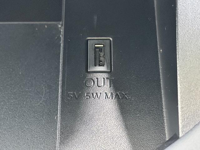 セレナ e-パワー ハイウェイスターV ProPILOT 純正9incナビTV 360カメラ デジタルインナーミラー シートヒーター ステアリングヒーター レーダークルコン 衝突軽減B レーンアシスト 両側パワースライドドア パークアシスト(27枚目)