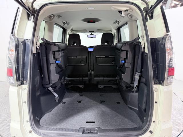 セレナ e-パワー ハイウェイスターV ProPILOT 純正9incナビTV 360カメラ デジタルインナーミラー シートヒーター ステアリングヒーター レーダークルコン 衝突軽減B レーンアシスト 両側パワースライドドア パークアシスト(34枚目)