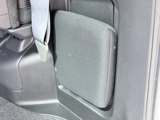 セレナ e-パワー ハイウェイスターV ProPILOT 純正9incナビTV 360カメラ デジタルインナーミラー シートヒーター ステアリングヒーター レーダークルコン 衝突軽減B レーンアシスト 両側パワースライドドア パークアシスト(35枚目)