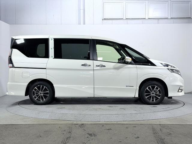 セレナ e-パワー ハイウェイスターV ProPILOT 純正9incナビTV 360カメラ デジタルインナーミラー シートヒーター ステアリングヒーター レーダークルコン 衝突軽減B レーンアシスト 両側パワースライドドア パークアシスト(67枚目)