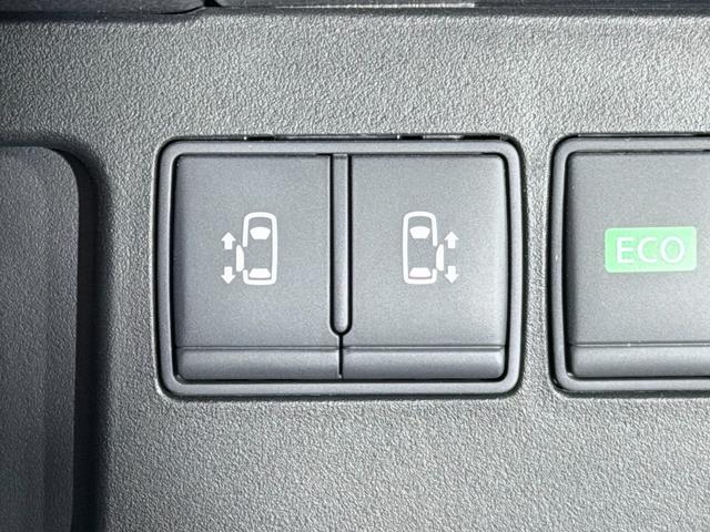 セレナ ハイウェイスター　Ｓ－ハイブリッド　純正８ｉｎｃナビＶ　バックカメラ　フリップダウンモニター　両側パワースライドドア　クルーズコントロール　衝突軽減ブレーキ　レーンアシスト　スマートキー　プッシュスタート　オートライト　ＬＥＤ（5枚目）