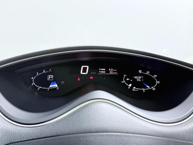 セレナ ハイウェイスター　Ｓ－ハイブリッド　純正８ｉｎｃナビＶ　バックカメラ　フリップダウンモニター　両側パワースライドドア　クルーズコントロール　衝突軽減ブレーキ　レーンアシスト　スマートキー　プッシュスタート　オートライト　ＬＥＤ（12枚目）