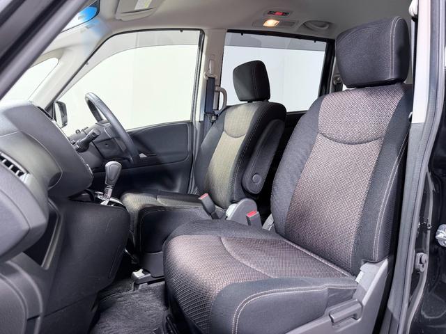 セレナ ハイウェイスター　Ｓ－ハイブリッド　純正８ｉｎｃナビＶ　バックカメラ　フリップダウンモニター　両側パワースライドドア　クルーズコントロール　衝突軽減ブレーキ　レーンアシスト　スマートキー　プッシュスタート　オートライト　ＬＥＤ（24枚目）