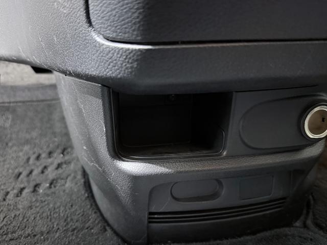 セレナ ハイウェイスター　Ｓ－ハイブリッド　純正８ｉｎｃナビＶ　バックカメラ　フリップダウンモニター　両側パワースライドドア　クルーズコントロール　衝突軽減ブレーキ　レーンアシスト　スマートキー　プッシュスタート　オートライト　ＬＥＤ（39枚目）