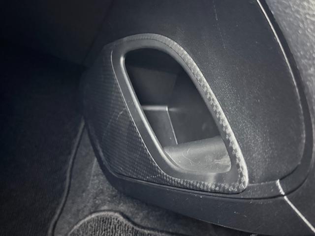 シエンタ G セーフティーエディション 純正ナビTV 360カメラ 両側パワースライドドア シートヒーター 衝突軽減ブレーキ レーンアシスト オートハイビーム スマートキー プッシュスタート オートライト 前後ドライブレコーダー ETC(25枚目)