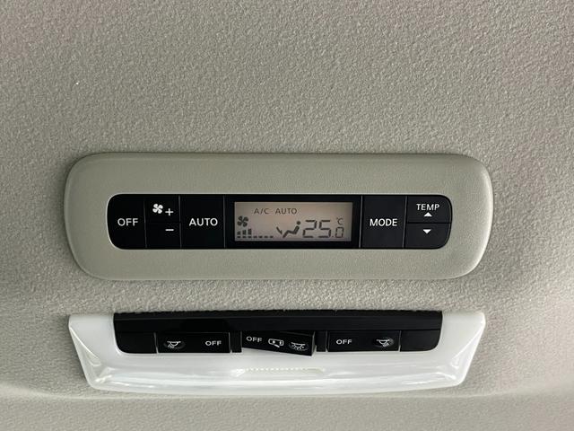 セレナ ハイウェイスターV ProPILOT 純正10incナビTV 360カメラ レーダークルーズ 衝突軽減B レーンアシスト ブラインドSM 両側パワースライドドア クリアランスソナー LEDライト ETC ドラレコ(29枚目)