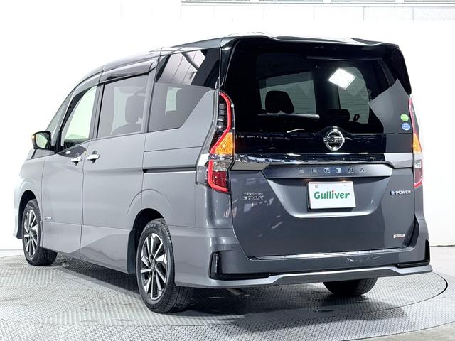 セレナ e-パワー ハイウェイスターV ProPILOT 純正10incナビTV 360カメラ フリップダウンモニター シートヒーター ステアリングヒーター レーダーC 衝突軽減B レーンアシスト BSM パークアシスト クリアランスソナー(21枚目)