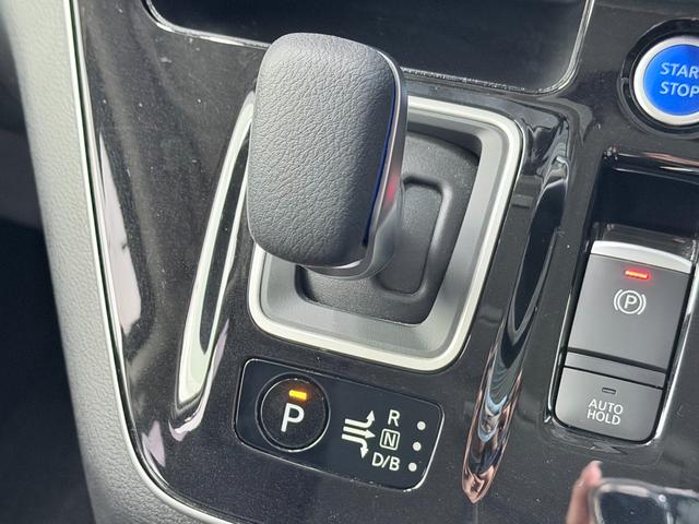 セレナ e-パワー ハイウェイスターV ProPILOT 純正10incナビTV 360カメラ フリップダウンモニター シートヒーター ステアリングヒーター レーダーC 衝突軽減B レーンアシスト BSM パークアシスト クリアランスソナー(28枚目)