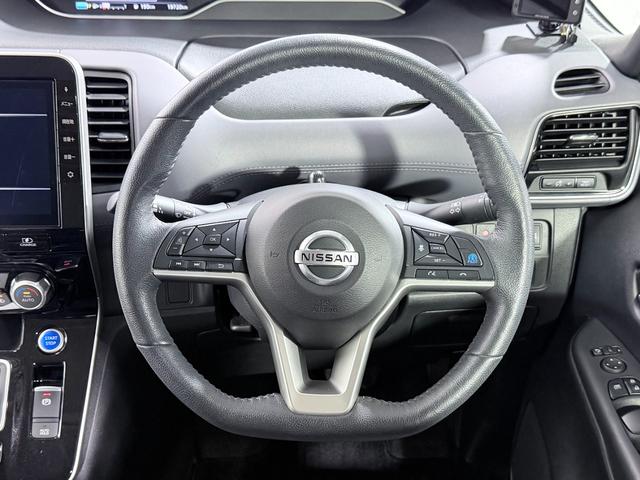 セレナ e-パワー ハイウェイスターV ProPILOT 純正10incナビTV 360カメラ フリップダウンモニター シートヒーター ステアリングヒーター レーダーC 衝突軽減B レーンアシスト BSM パークアシスト クリアランスソナー(47枚目)