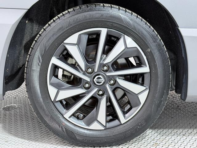 セレナ e-パワー ハイウェイスターV ProPILOT 純正10incナビTV 360カメラ フリップダウンモニター シートヒーター ステアリングヒーター レーダーC 衝突軽減B レーンアシスト BSM パークアシスト クリアランスソナー(62枚目)