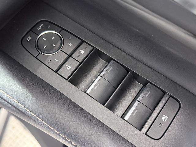 アルファード Z ユニバーサルステップ トヨタチームメイト アドバンストパーク ヘッドアップD 後席モニター 14incナビTV 360カメラ Dインナーミラー 黒革シート パワーシート/ヒーター/AC 電動リアゲート(23枚目)