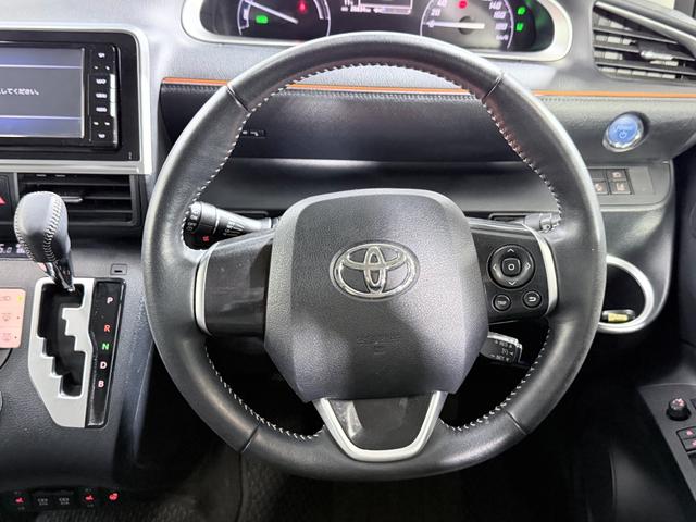 シエンタ ハイブリッドG クエロ 社外ナビTV バックカメラ フリップダウンモニター 両側パワースライドドア シートヒーター 衝突軽減B レーンアシスト クリアランスソナー オートハイビーム LEDライト ETC ドラレコ(12枚目)