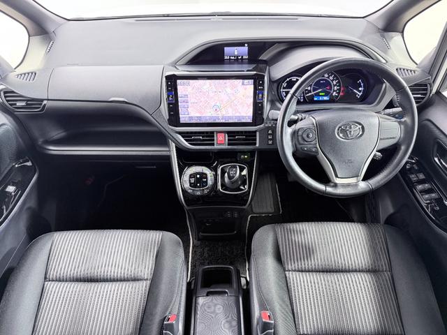 ヴォクシー ハイブリッドZS 煌 ALPINE11incナビTV バックカメラ シートヒーター クルーズコントロール 衝突軽減ブレーキ レーンアシスト 両側パワースライドドア リアオートエアコン ドライブレコーダー ETC(3枚目)