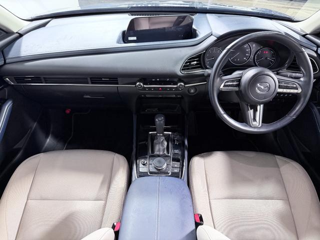 ＣＸ－３０ ２０Ｓ　プロアクティブ　ツーリングセレクション　マツダエアロ　ＢＯＳＥサウンド　純正８．８ｉｎｃナビＴＶ　３６０カメラ　ヘッドアップディスプレイ　パワーシート／ヒーター　電動リアゲート　レーダーＣ　衝突軽減Ｂ　ＬＫＡ　ＢＳＭ　前後ドラレコ　ＥＴＣ（3枚目）