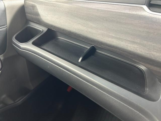 フリード G・ホンダセンシング 純正ナビTV Bカメラ レーダークルーズ 衝突軽減B レーンアシスト 両側パワースライドドア ハーフレザーシート 純正15incAW LEDライト クリアランスソナー スマートキー ビルトインETC(50枚目)