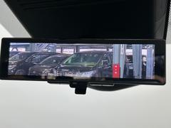 【デジタルインナーミラー／インテリジェントルームミラー】車両後方カメラの映像をインナーミラー内のディスプレイに表示します！！！ 6