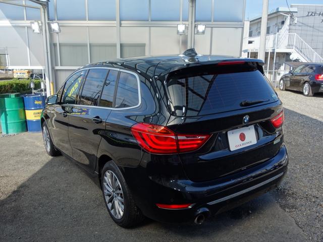 ２シリーズ ２１８ｉグランツアラー　後期　Ｆ４６　７人乗り　ツインパワーターボ　インテリジェントセーフティ　レーダークルコン　ＨＵＤ　黒革パワーシート　純正ＨＤＤナビ　Ｂカメラ　Ｐセンサー　ＥＴＣ　ＢＴオーディオ　パワートランク（8枚目）