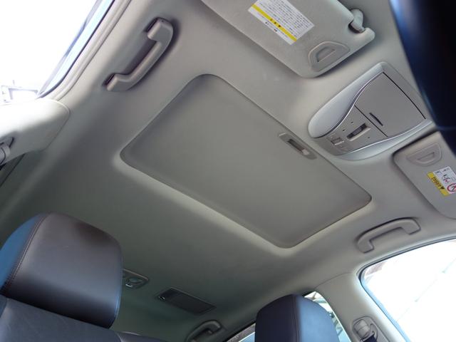 シーマ ハイブリッド　ＶＩＰ　Ｇ　ロングホイールベース　サンルーフ　リアエンターテイメント　ＢＯＳＥサウンド　アラウンドビューモニター　エマージェンシーブレーキ　Ｐセンサー　本革全席パワーシート　助手席オットマン付き　純正ＨＤＤナビ（40枚目）