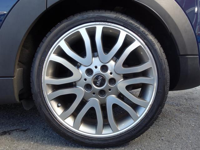 ＭＩＮＩ ジャーミン　クーパーＳ　特別仕様車　限定１８０台　専用レザーラウンジシート　ツインパワーターボ　ＭＩＮＩドライビングモード　バブリング　ペッパーＰＫＧ　パドルシフト　純正ＨＤＤナビ　ＢＴオーディオ　ＥＴＣ　専用１８インチＡＷ（61枚目）