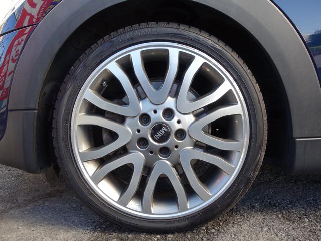 ＭＩＮＩ ジャーミン　クーパーＳ　特別仕様車　限定１８０台　専用レザーラウンジシート　ツインパワーターボ　ＭＩＮＩドライビングモード　バブリング　ペッパーＰＫＧ　パドルシフト　純正ＨＤＤナビ　ＢＴオーディオ　ＥＴＣ　専用１８インチＡＷ（62枚目）