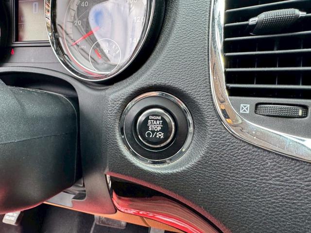 ダッジ・デュランゴ シタデル たんカラーレザーシート/サンルーフ/ワンセグTV/Bluetooth/バックカメラ/サイドカメラ/フロントカメラ/ドライブレコーダー/ETC/シートヒーター/シートヒーター/ステアリングヒーター(33枚目)