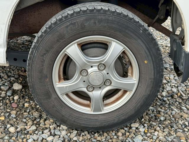 ハイゼットカーゴ 　２シーター／ＳＡ３ハイルーフ／ＥＴＣ／社外ナビ／Ｂｌｕｅｔｏｏｔｈ／ワンセグＴＶ／ミラー型ドライブレコーダー／オーバーヘッドコンソール／（13枚目）