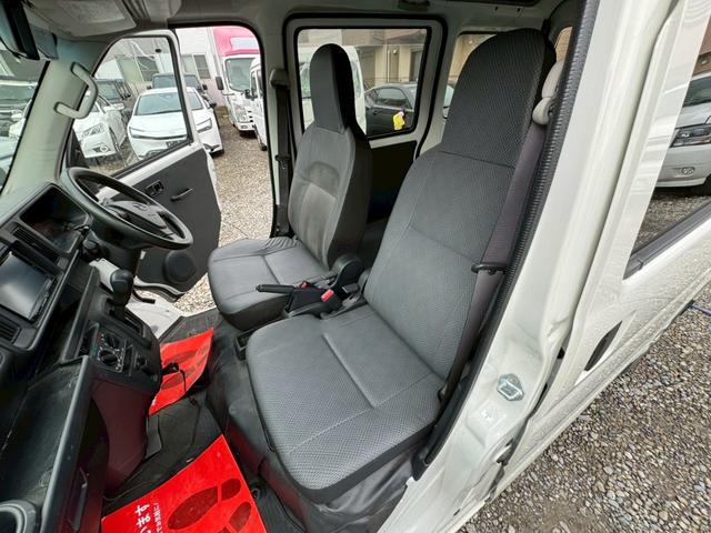 ハイゼットカーゴ 　２シーター／ＳＡ３ハイルーフ／ＥＴＣ／社外ナビ／Ｂｌｕｅｔｏｏｔｈ／ワンセグＴＶ／ミラー型ドライブレコーダー／オーバーヘッドコンソール／（26枚目）