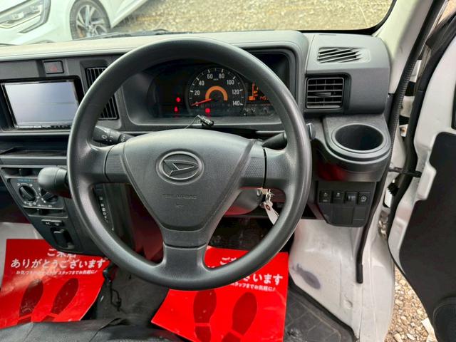 ハイゼットカーゴ 　２シーター／ＳＡ３ハイルーフ／ＥＴＣ／社外ナビ／Ｂｌｕｅｔｏｏｔｈ／ワンセグＴＶ／ミラー型ドライブレコーダー／オーバーヘッドコンソール／（27枚目）