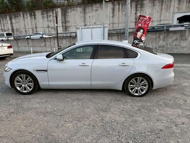 XF プレステージ フルセグTV/Bluetooth/Meridian/USB/ドライブレコーダー/パドルシフト/リアシートヒーター/ステアリングリモコン/リア電動サンシェード(4枚目)