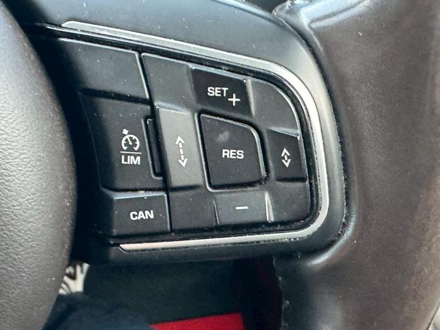 XF プレステージ フルセグTV/Bluetooth/Meridian/USB/ドライブレコーダー/パドルシフト/リアシートヒーター/ステアリングリモコン/リア電動サンシェード(31枚目)