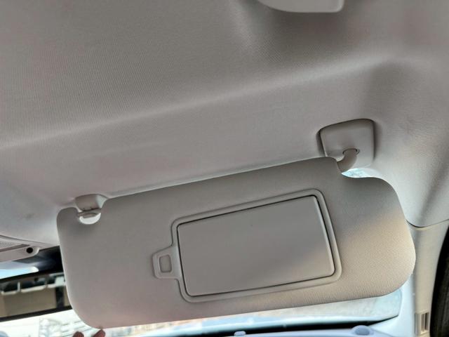 XF プレステージ フルセグTV/Bluetooth/Meridian/USB/ドライブレコーダー/パドルシフト/リアシートヒーター/ステアリングリモコン/リア電動サンシェード(46枚目)