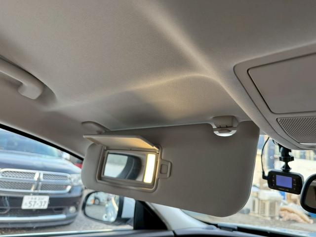 XF プレステージ フルセグTV/Bluetooth/Meridian/USB/ドライブレコーダー/パドルシフト/リアシートヒーター/ステアリングリモコン/リア電動サンシェード(53枚目)