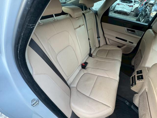 XF プレステージ フルセグTV/Bluetooth/Meridian/USB/ドライブレコーダー/パドルシフト/リアシートヒーター/ステアリングリモコン/リア電動サンシェード(59枚目)