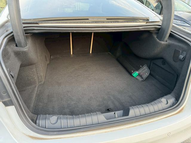 XF プレステージ フルセグTV/Bluetooth/Meridian/USB/ドライブレコーダー/パドルシフト/リアシートヒーター/ステアリングリモコン/リア電動サンシェード(62枚目)