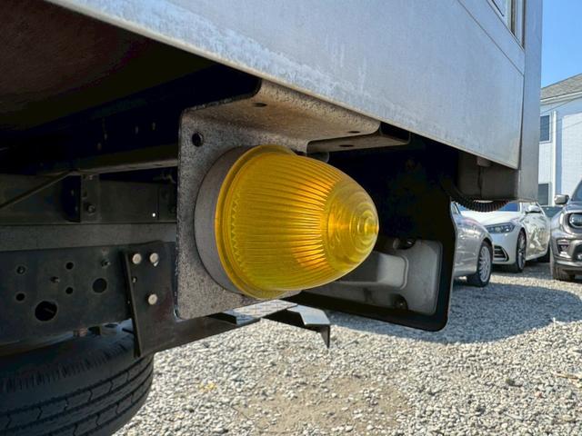 デュトロハイブリッド パネルバン/2tショート/ハイブリッド/オートマチック/バックカメラ/ラッシングレール3段/室内長さ300/幅176/高さ206/(62枚目)