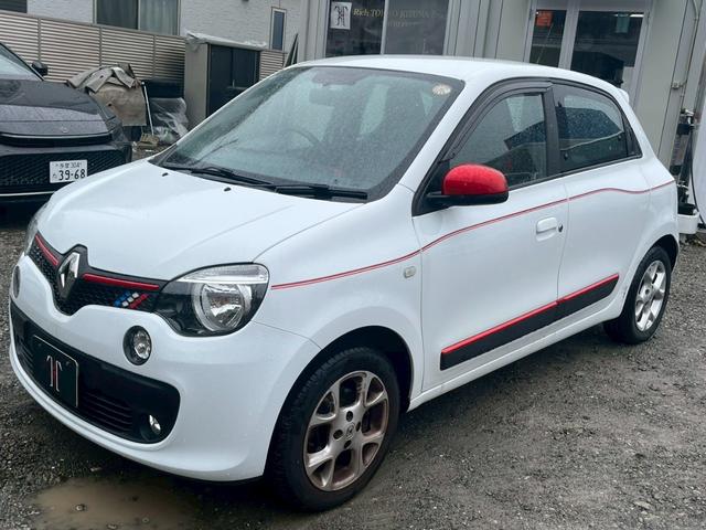 トゥインゴ プレイ メモリーナビ/ワンオーナー/TV/コーナーセンサー/ETC/クルーズコントロール/アイドリングストップ/(3枚目)