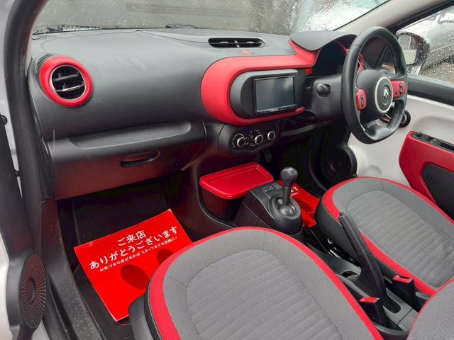 トゥインゴ プレイ メモリーナビ/ワンオーナー/TV/コーナーセンサー/ETC/クルーズコントロール/アイドリングストップ/(18枚目)