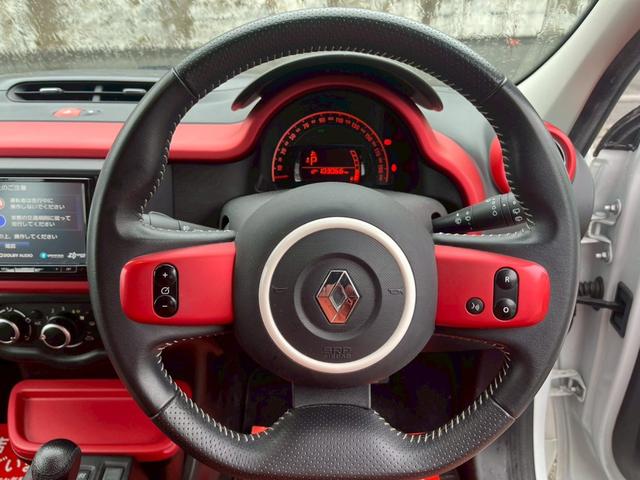 トゥインゴ プレイ メモリーナビ/ワンオーナー/TV/コーナーセンサー/ETC/クルーズコントロール/アイドリングストップ/(23枚目)