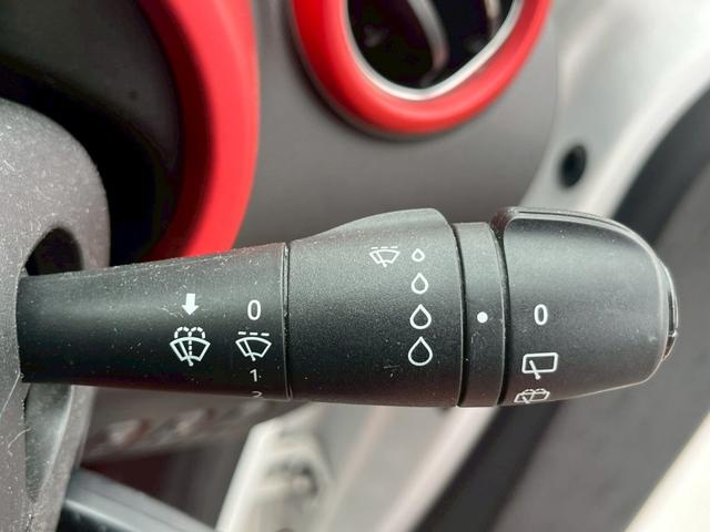 トゥインゴ プレイ メモリーナビ/ワンオーナー/TV/コーナーセンサー/ETC/クルーズコントロール/アイドリングストップ/(26枚目)