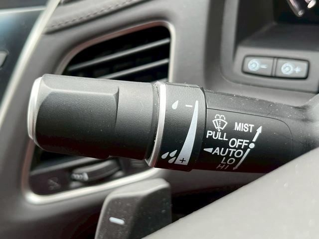 レジェンド ベースグレード　ハイブリッドＥＸ／ホンダセンシング／モデューロアルミホイール１９インチ／テレビ／Ｂｌｕｅｔｏｏｔｈ／Ｋｒｅｌｌサウンドシステム／（33枚目）