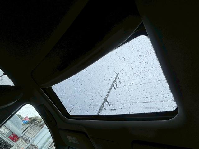 レジェンド ベースグレード　ハイブリッドＥＸ／ホンダセンシング／モデューロアルミホイール１９インチ／テレビ／Ｂｌｕｅｔｏｏｔｈ／Ｋｒｅｌｌサウンドシステム／（70枚目）