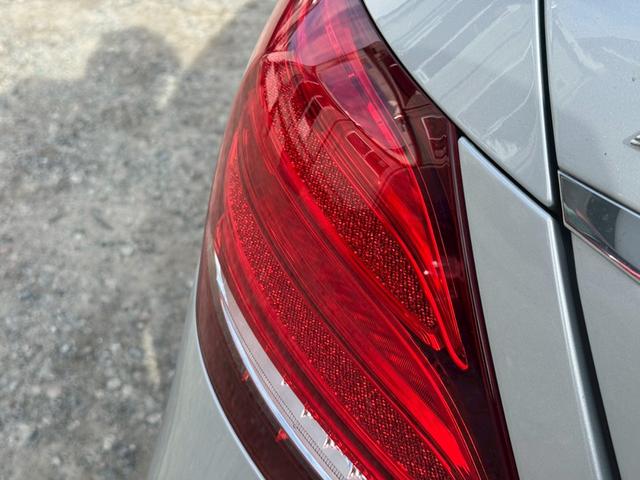 Eクラス E63 S 4マチック+ サンルーフ/ツインルーフ/フルセグTV/Bluetooth/Burmester/パドルシフト/ステアリングリモコン/ETC/シートヒーター/(22枚目)