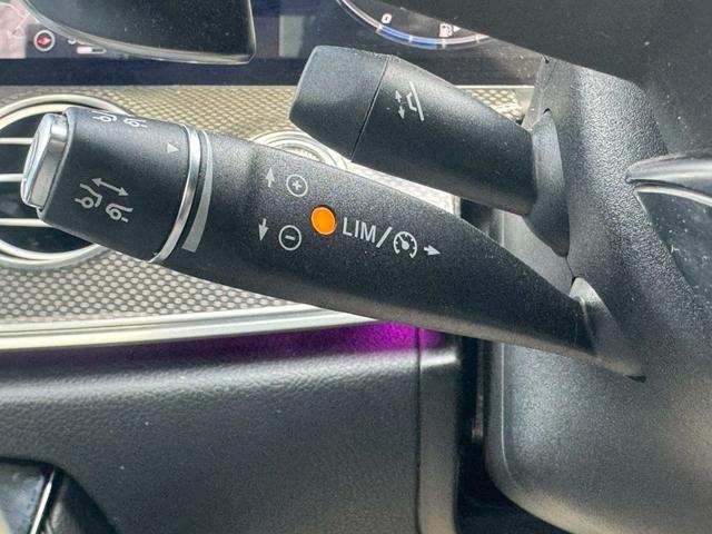 Eクラス E63 S 4マチック+ サンルーフ/ツインルーフ/フルセグTV/Bluetooth/Burmester/パドルシフト/ステアリングリモコン/ETC/シートヒーター/(38枚目)